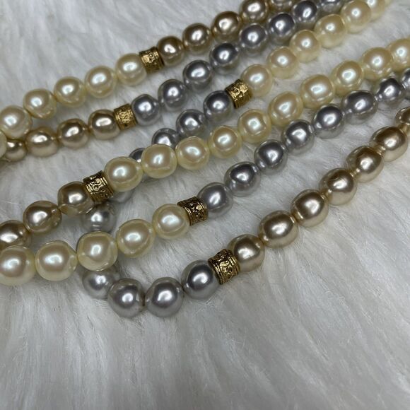 Carol Dauplaise Faux Pearls Necklace 31.5" Multi Strand Statement Patent 3427691 - Picture 6 of 12